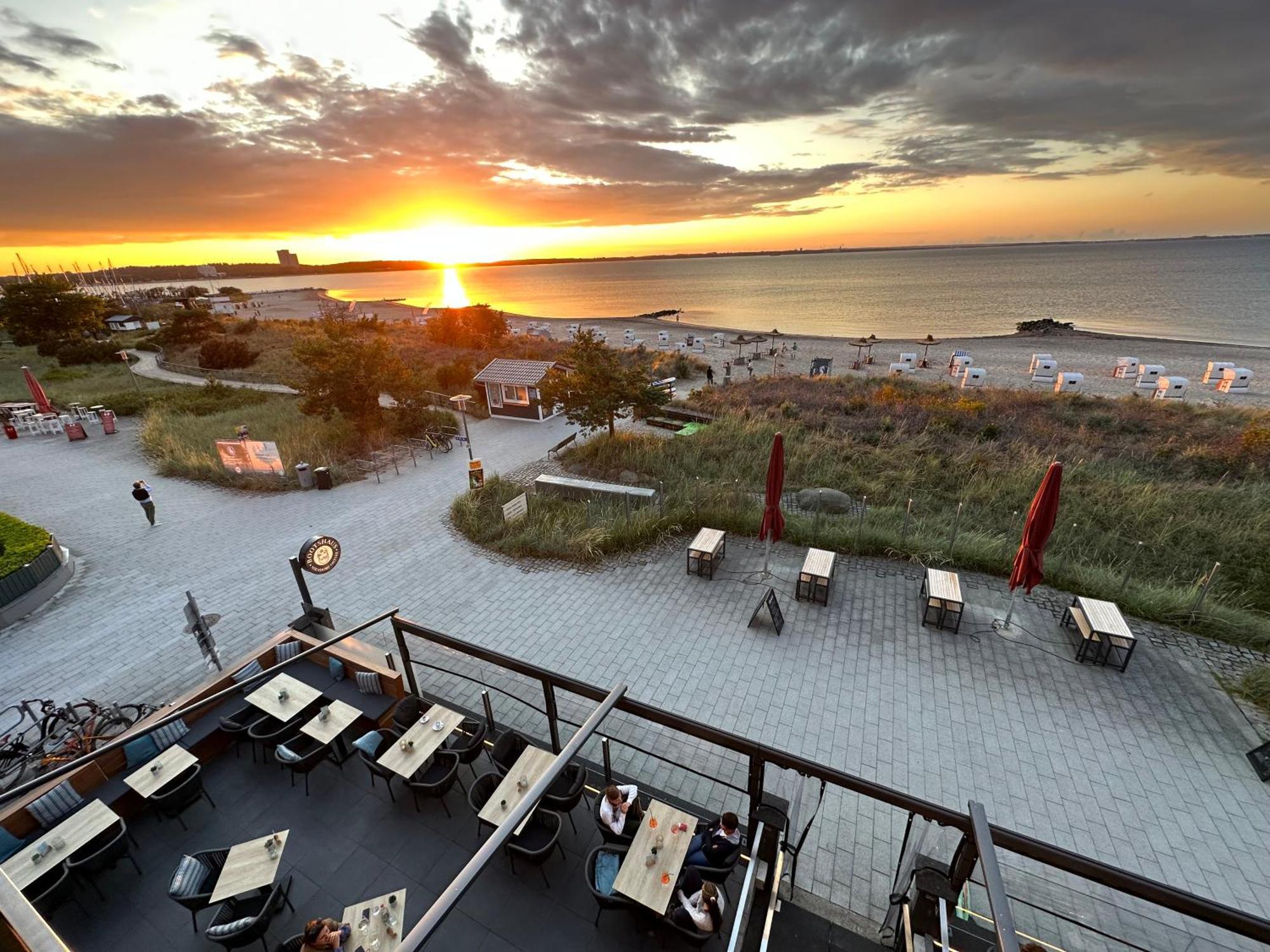 Seaside-Strandhotel Timmendorfer Strand Exteriör bild